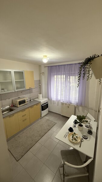 Rahova, Mihail Sebastian